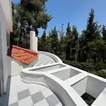 Angie Vila Sani (Chalkidiki)